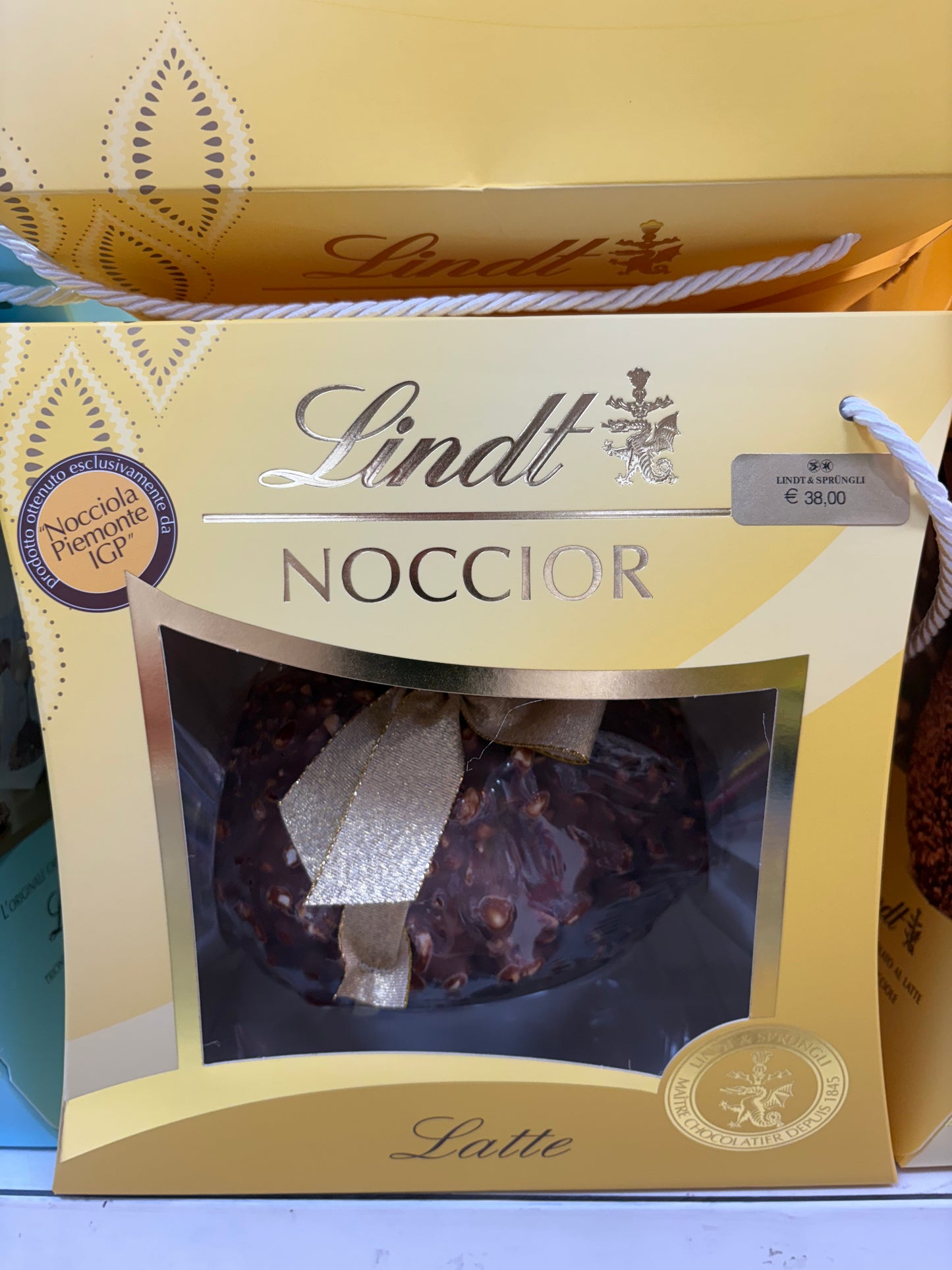 NOCCIOLATO Lindt 390g