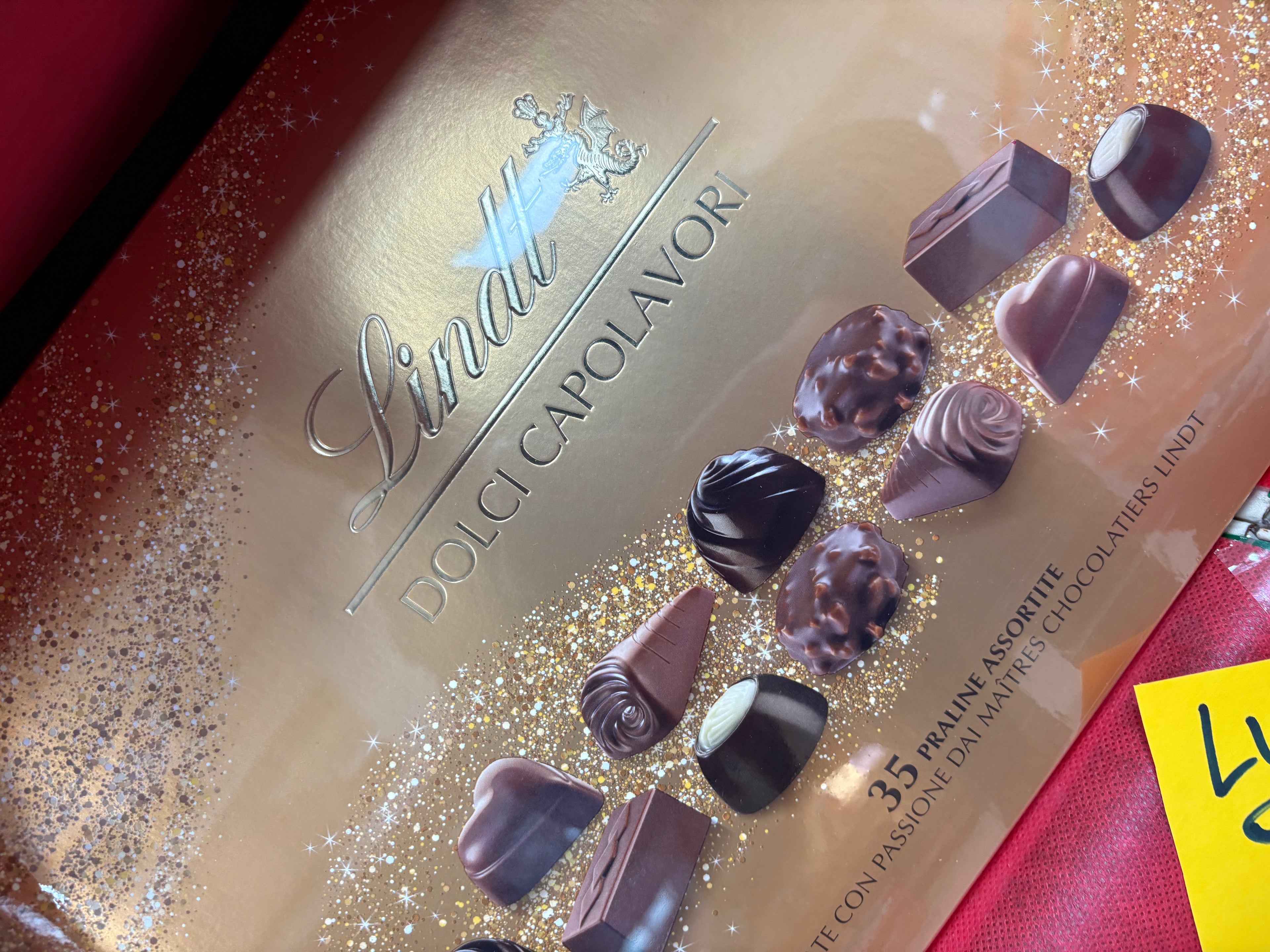 Lindt 35 praline assortite offerta